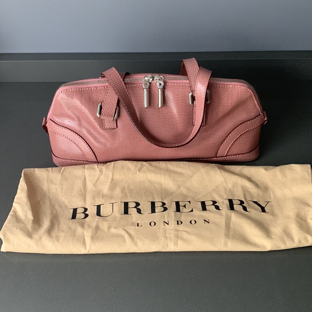 Burberry purse, mauve color